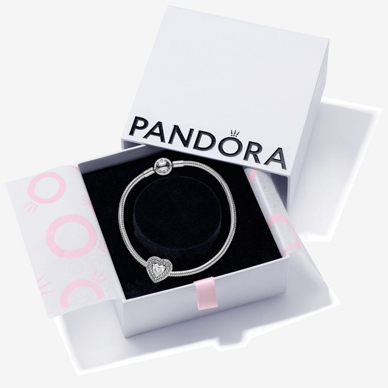 Layered Heart Silver Bracelet & Charm Gift Set B801419